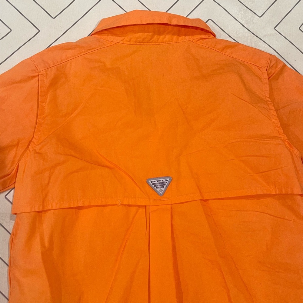 Columbia Orange Fishing Shirt - Picture 7 of 10